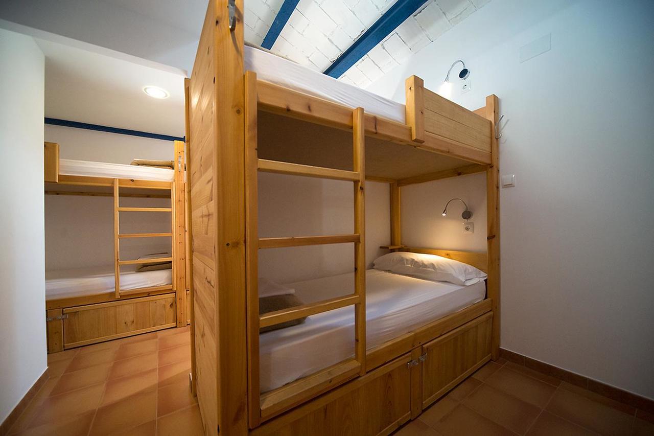Crux Albergue Adahuesca Екстер'єр фото